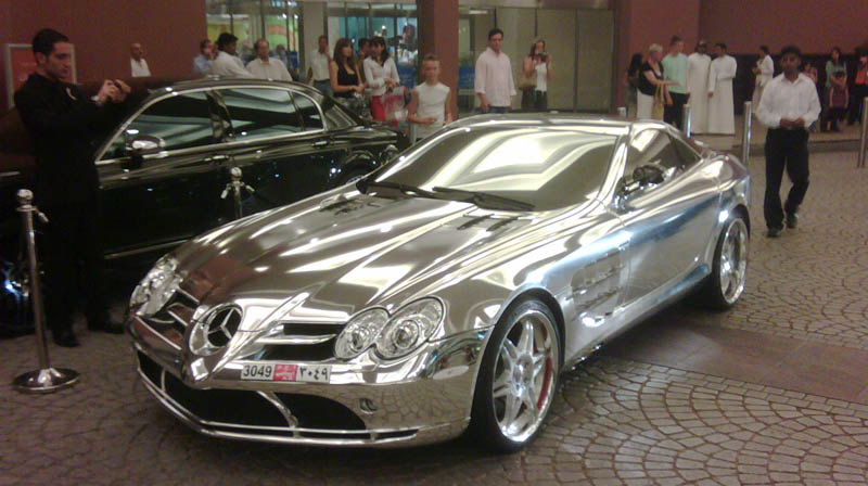 Illustration for article titled Two UK Soccer Stars Join Chrome Mercedes SLR McLaren Craze